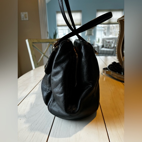 Stunning Coach black leather - Picture 4 of 15